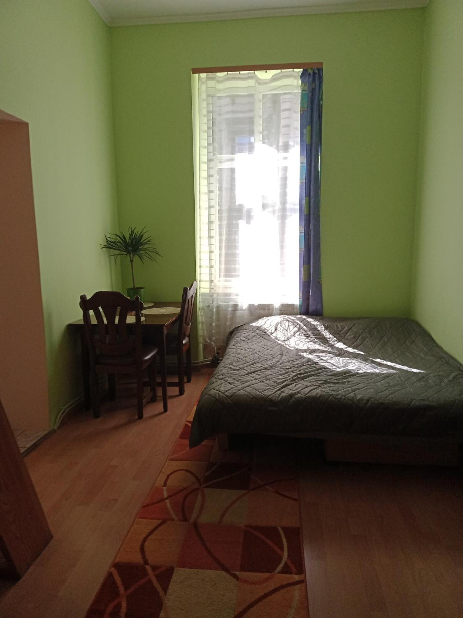 Apartament Kolo Dworcu Przemyśl Exteriör bild